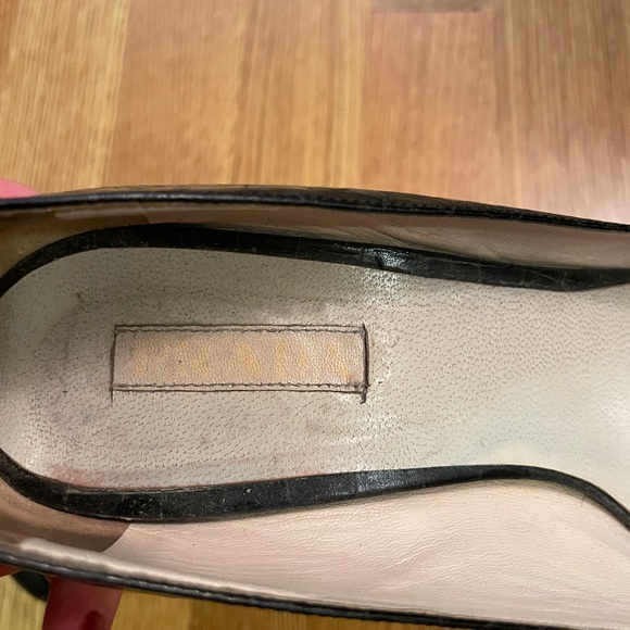 Prada Faux Crocodile Platform Pumps, Size 41 - Picture 13 of 13